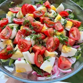 Салат с тунцом