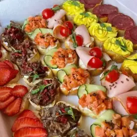 Бокс «Кростини Mix»