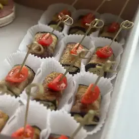 Баклажанные рулетики с грецким орехом