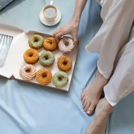 Пончики из заварного теста с топингами