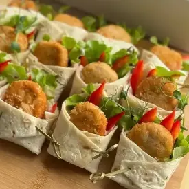 Мини-тортилья с наггетсами