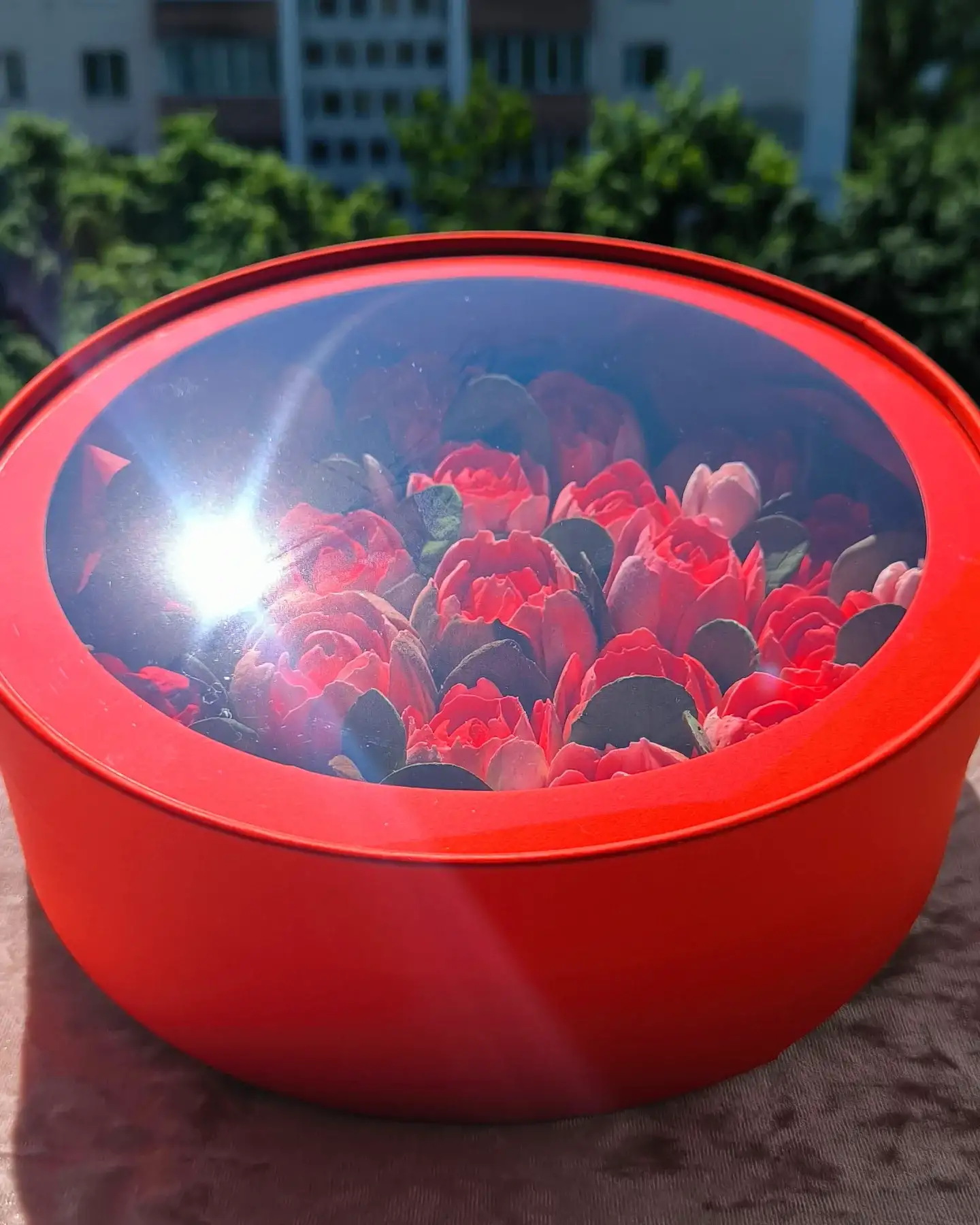 Зефир премиум-класса в круглой коробке с окошком, 25 см фото 2