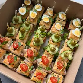 Канапе из слоеного теста