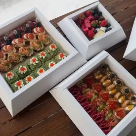 Фуршетная пирамида