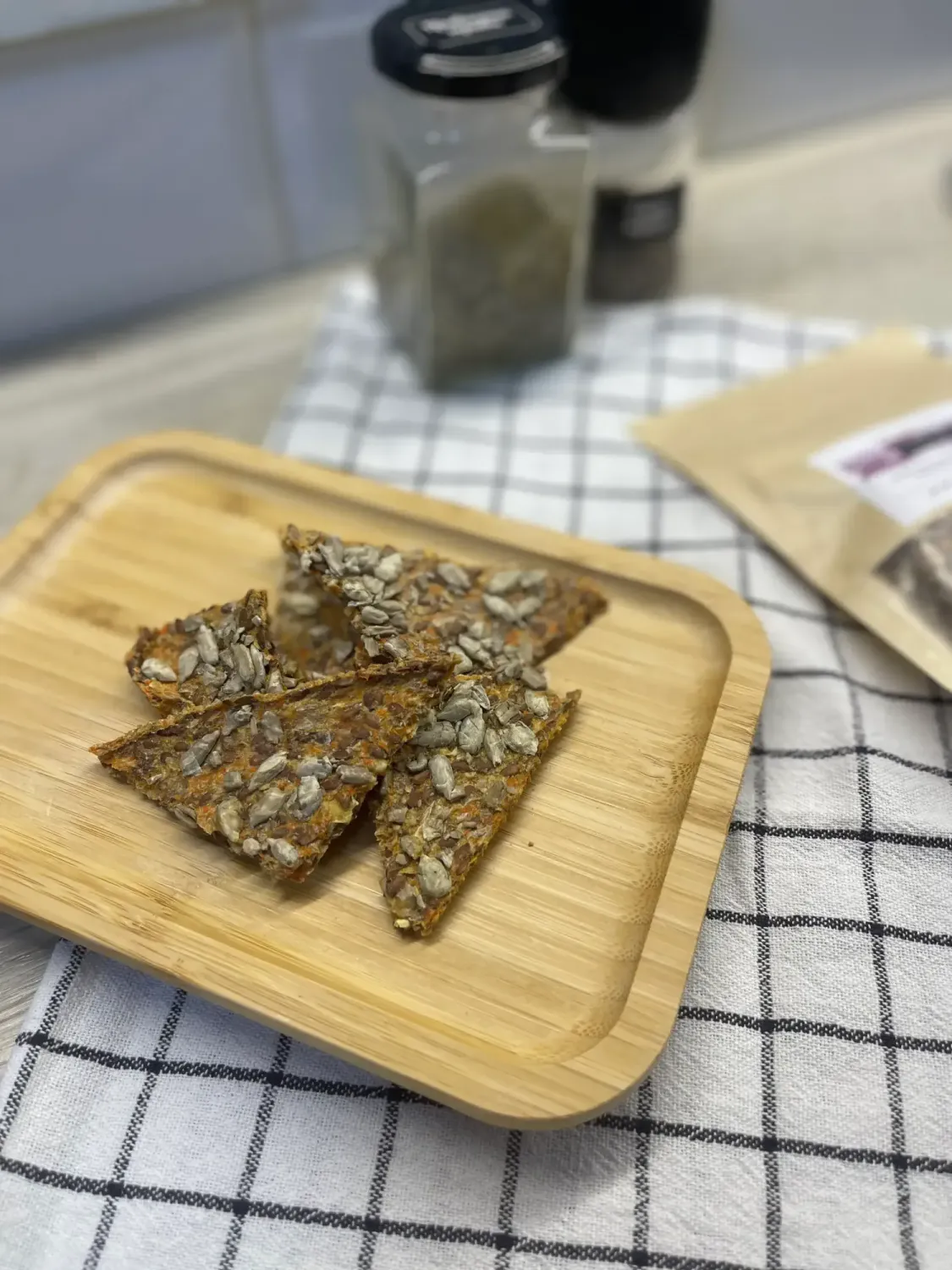 Льняные хлебцы с луком (50 гр) фото 2