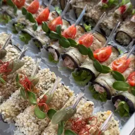 Бокс рулетиков из баклажанов