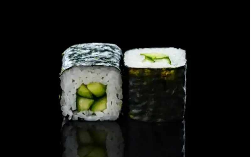 Ролл «Маки огурец», 8 шт.