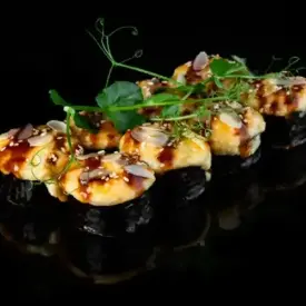 Запечённый ролл с креветками, 8 шт.